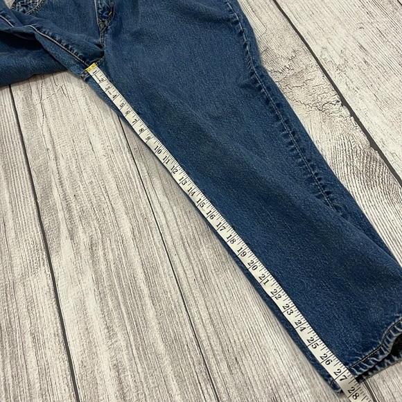 Levi’s 550 Vintage Relaxed Fit Tapered Leg Denim Women’s Jeans Size 14 Petite - Picture 9 of 12